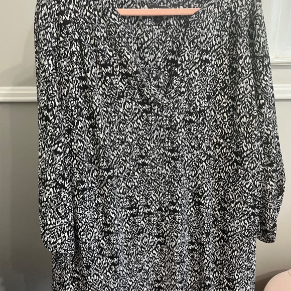 Torrid Harper 3/4 Sleeve Pullover Blouse - Picture 4 of 4